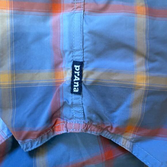 Prana Cayman Plaid Short Sleeve Button Up Performance Shirt Size S - Picture 7 of 11